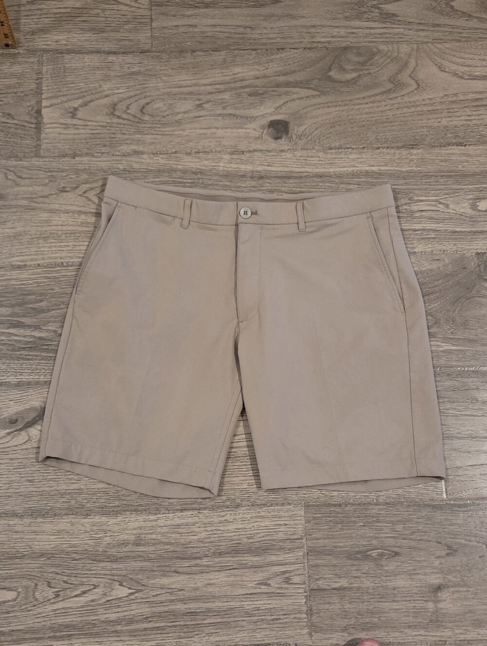 Holderness & Bourne Performance Golf Shorts - Khaki Tan - Size 36x8